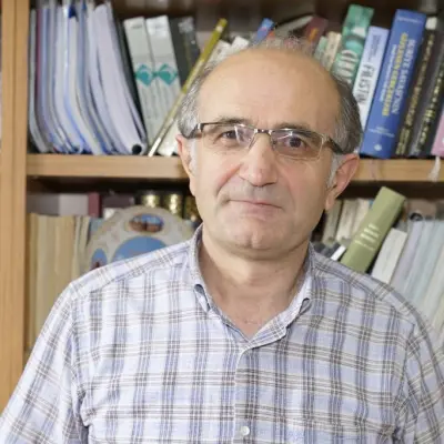 Sönmez KUTLU